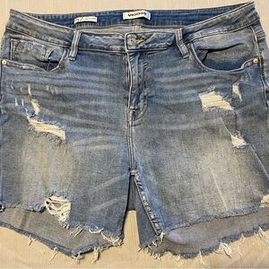 Vigoss Women's size 16 Blue Denim Shorts